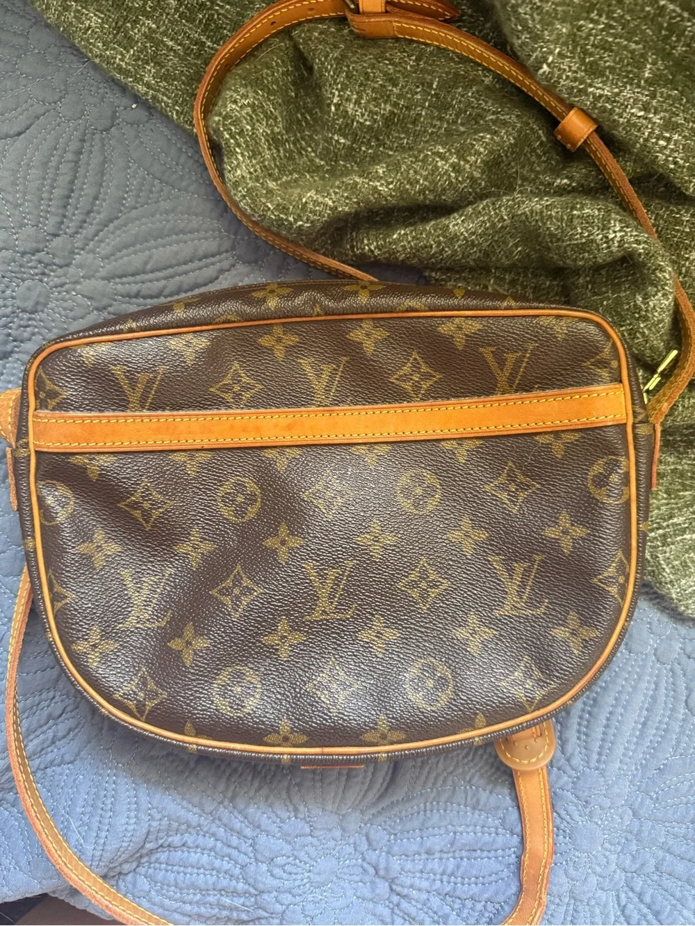 Louis Vuitton been if